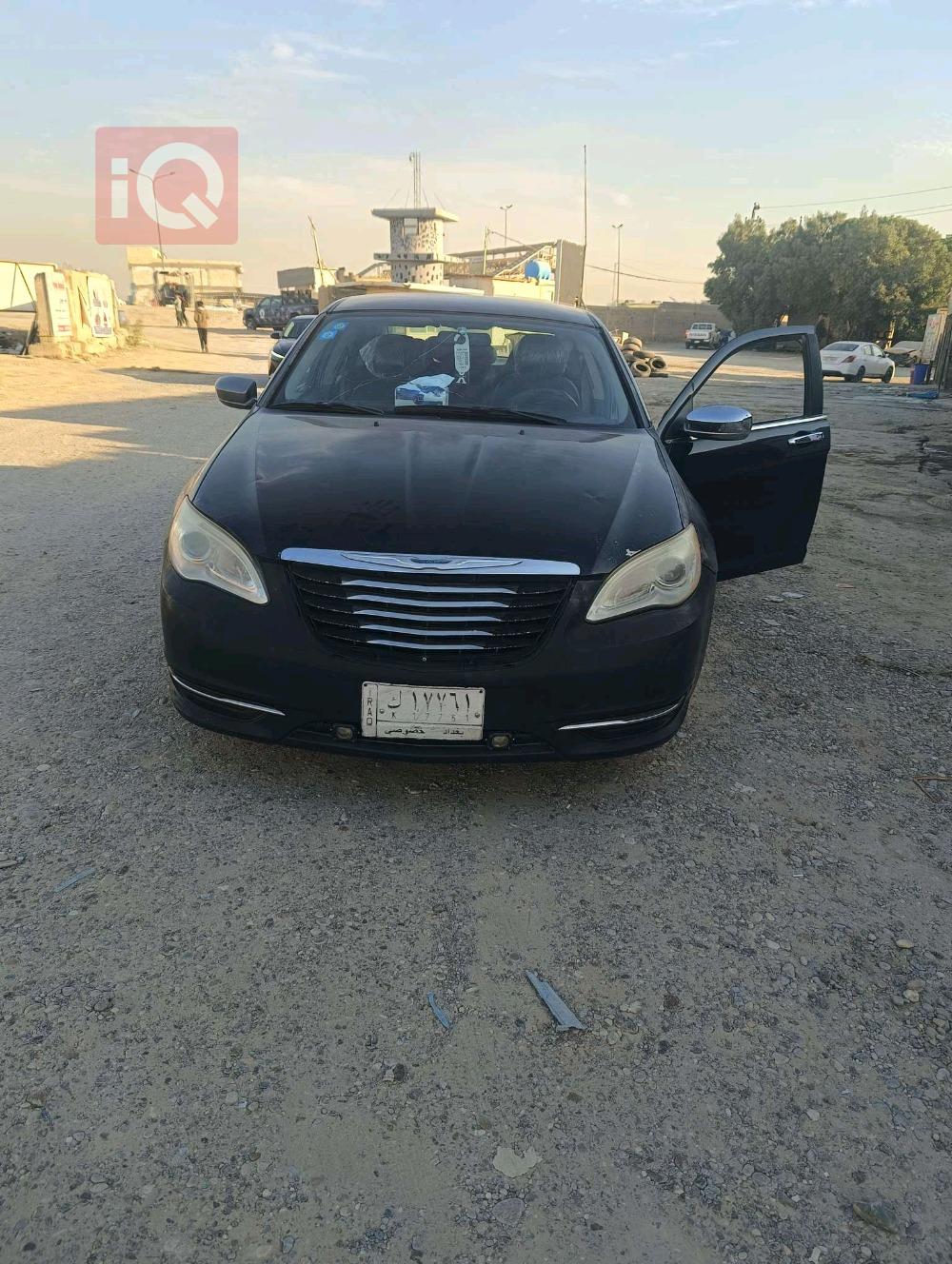 کرایسلەر 200